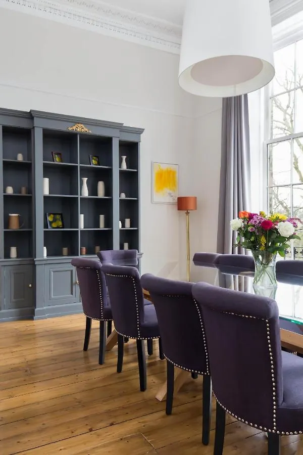 Magnificent Georgian 3-Bedroom Apartment In New Town Edinburgh 0*,  United Kingdom