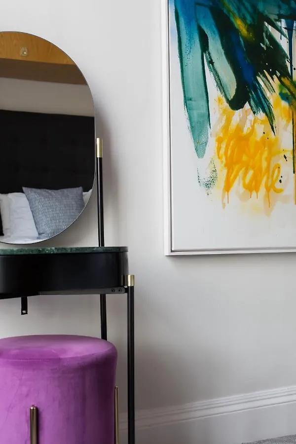 Magnificent Georgian 3-Bedroom Apartment In New Town Εδιμβούργο